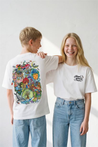 Bahçeşehir Koleji x DeFacto Resimli Tişört