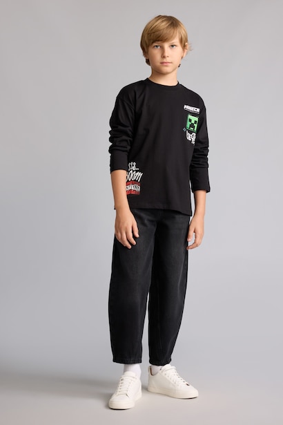 Oversize Fit Minecraft Licensed Long Sleeve T-Shirt