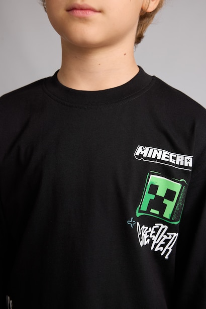 Oversize Fit Minecraft Licensed Long Sleeve T-Shirt