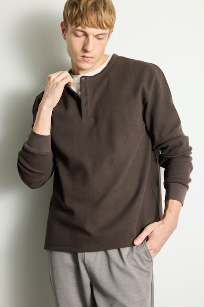 Regular Fit Long Sleeve T-Shirt