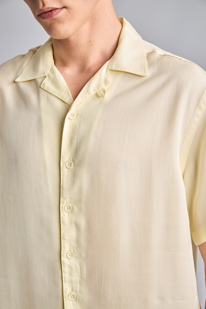 Boxy Fit Sensual Short Sleeve Shirt