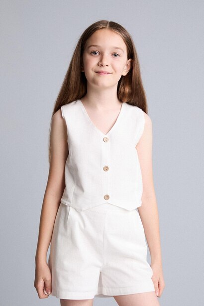 Girl Cotton Buttoned Vest Top Shorts 2 Piece Set