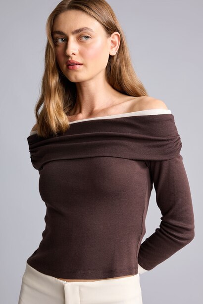 Slim Fit Omzu Açık Ribana Basic Tişört