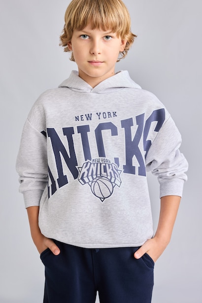 Regular Fit NBA New York Knicks Licensed Hooded Sweatshirt