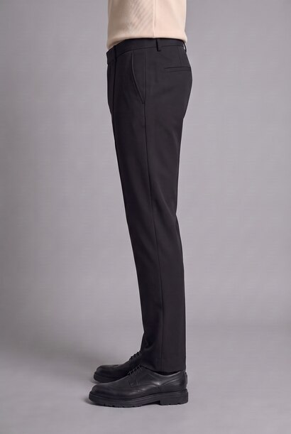 Relax Fit Straight Leg Sweatpants