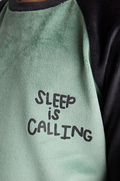 2 piece Regular Fit Knitted Pyjamas