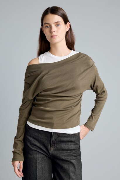 Slim Fit Ribana Long Sleeve T-Shirt