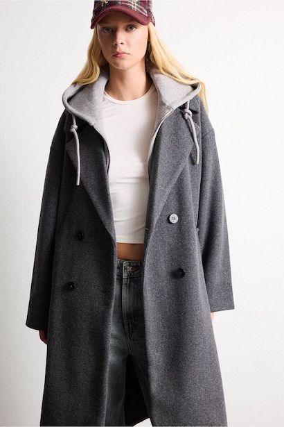 Button up Cachet