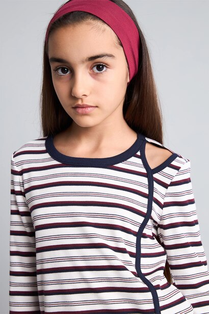 Girl Long Sleeve Ribbed Striped Shoulder Detail T-shirt