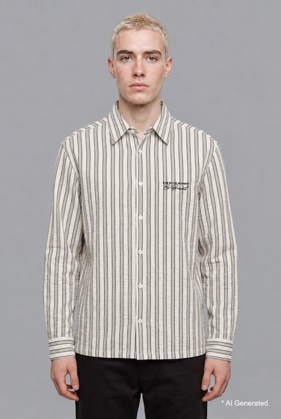 قميص أسود مخطط ردن طويل بوكسي فيت بخامة مجعدة