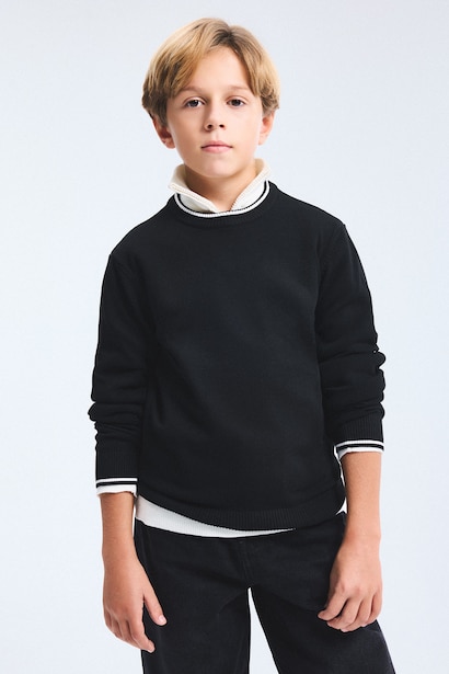 Boy Regular Fit Crew Neck Striped Detail Knit Pullover