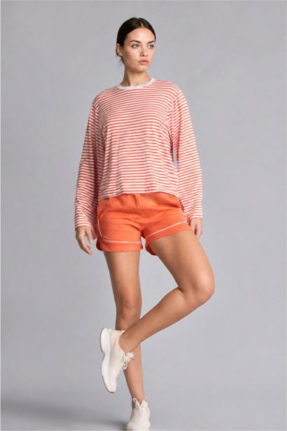 Standard Fit Long Sleeve T-Shirt