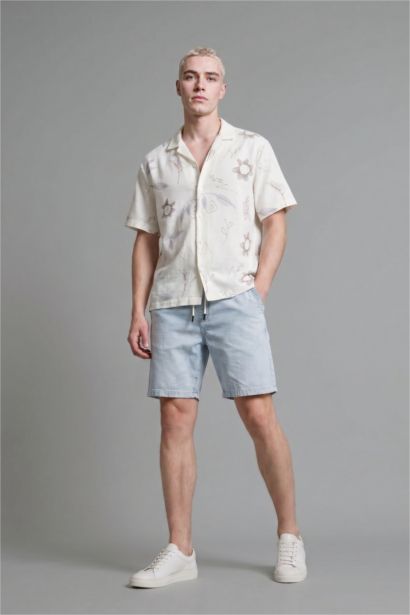 Regular Fit Elastic Waist Denim Shorts