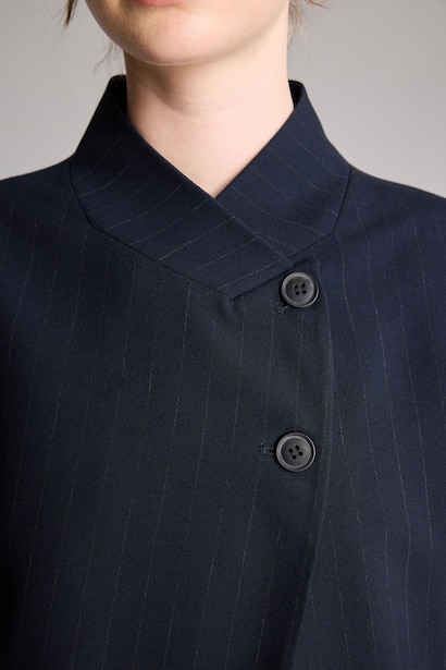 Boxy Fit Dik Yaka Blazer
