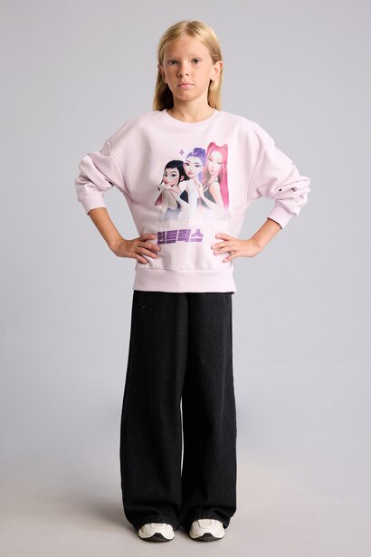 Relax Fit Crew Neck Sweatshirt