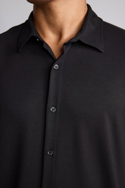 Standard Fit Short Sleeve Shirt