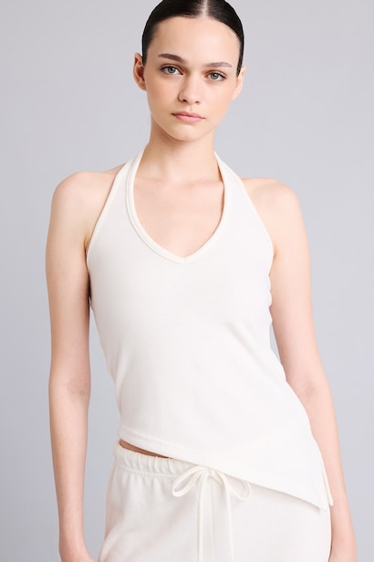 Fitted Asimetrik Halter Yaka Jakarlı