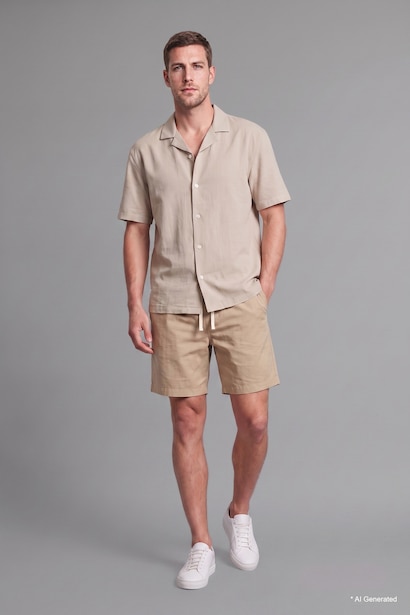 Relax Fit Elastic Waist Shorts