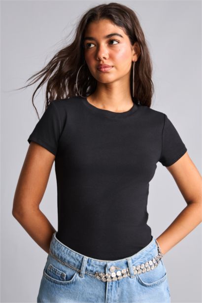 Fitted Basic Tişört