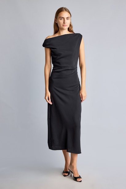 Side Shirred Boat Neck Crepe Sleeveless Midi Dress