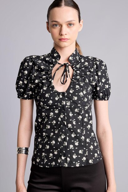 Fitted Floral Poplin Shirt