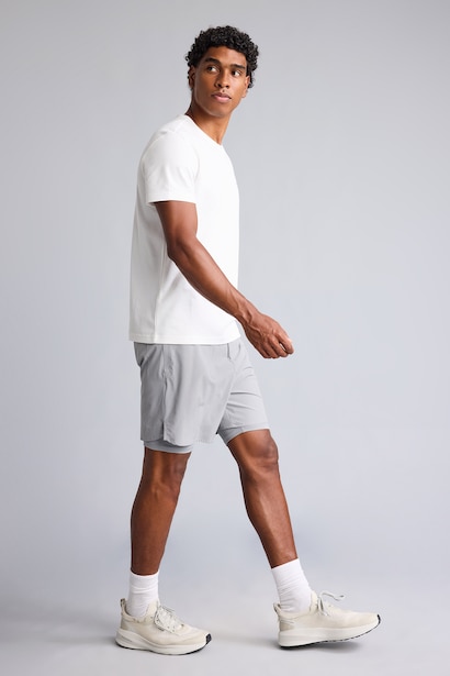 Standart Fit İç Taytlı Şort