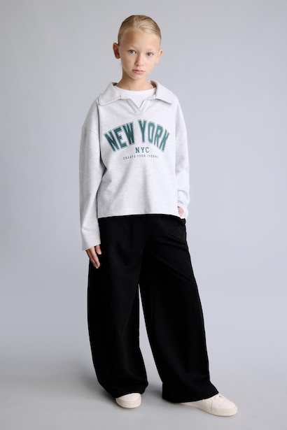 Woman Relax Fit Polo Collar Sweatshirt