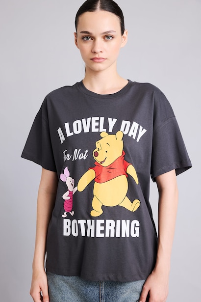 Oversize Winnie The Pooh Baskılı Tişört