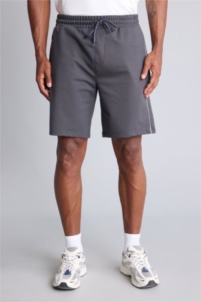 Standard Fit