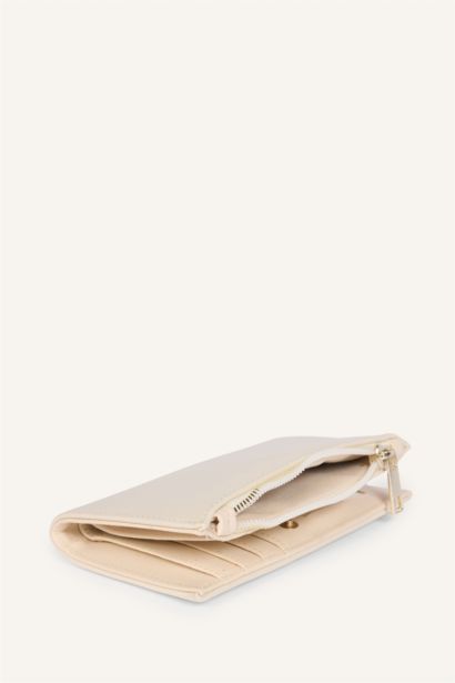 Woman Faux Leather Wallets
