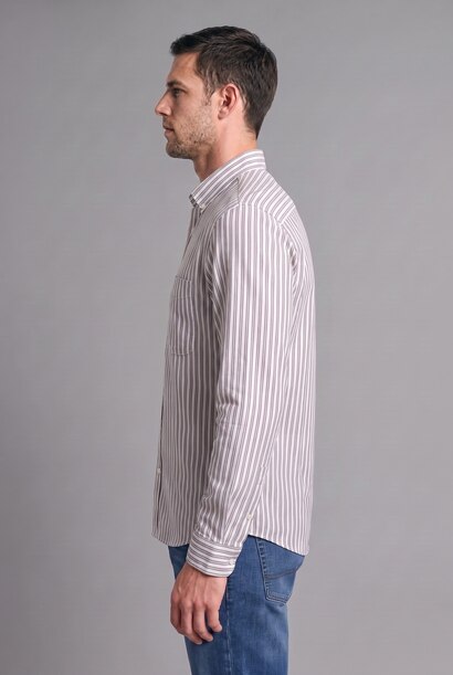 Chemise rayée en coton à manches longues avec poches Coupe régulière