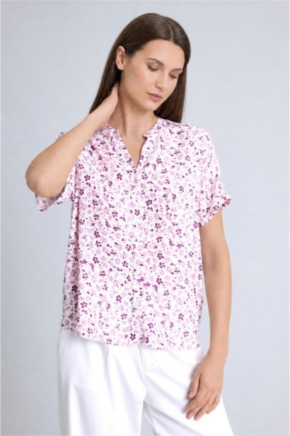 Regular Fit Crew Neck Floral Purple Shirt