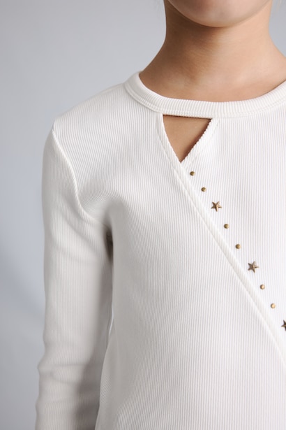 Woman Slim Fit Long Sleeve T-Shirt