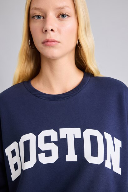 Oversize Fit Sweatshirt