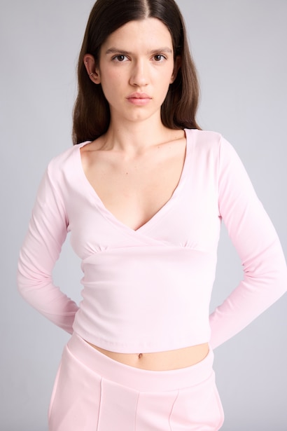 Fitted V Yaka Ribana Crop Basic Tişört