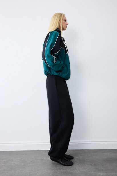 Loose Fit Heavy Fabric Sweatpants with Drawstring Waist
