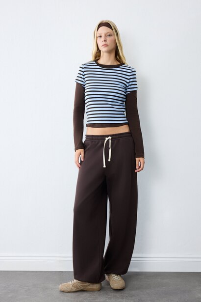 Loose Fit Thick Sweatshirt Fabric Trousers