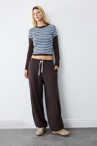 Loose Fit Thick Sweatshirt Fabric Trousers