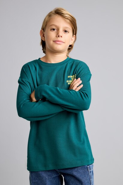 Oversize Fit Long Sleeve T-Shirt