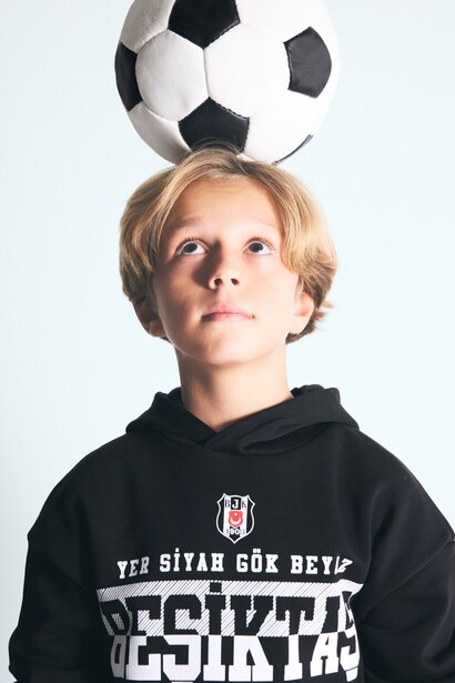 Regular Fit Hooded Sweatshirt