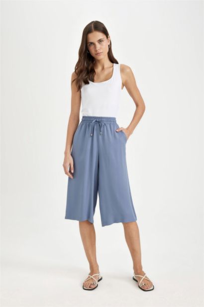 Capri Pantacourt à Taille Haute en  Belmando