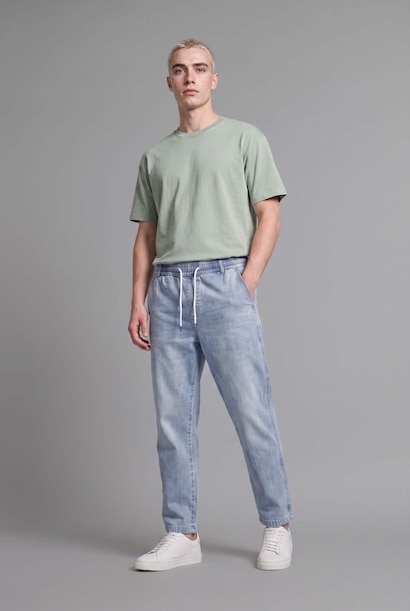 Elastic Waist Wide Leg Jeans