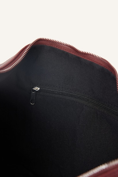 Shoulder bag