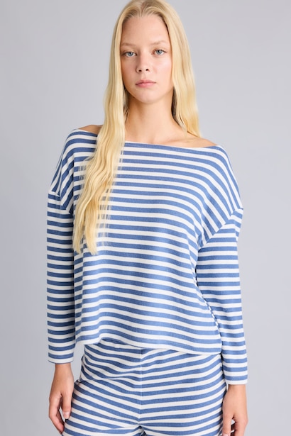 Loose Fit Long Sleeve T-Shirt