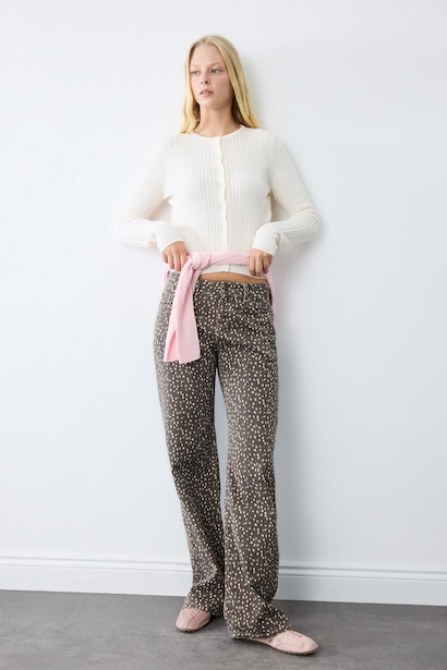 Normal Waist Straight Fit Trousers