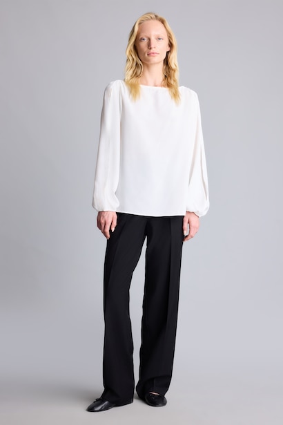 Oversize Yırtmaç Kollu Krep Basic Bluz