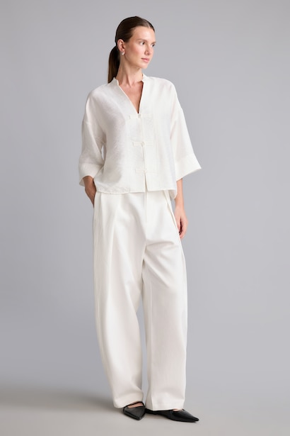 Barrel Fit Linen Blend Regular Waist Trousers