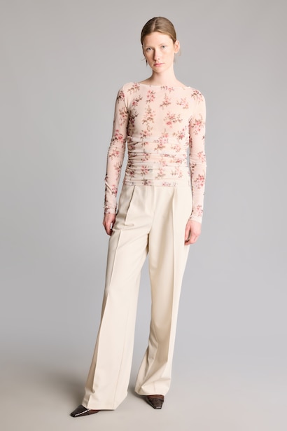 Футболка Slim Fit