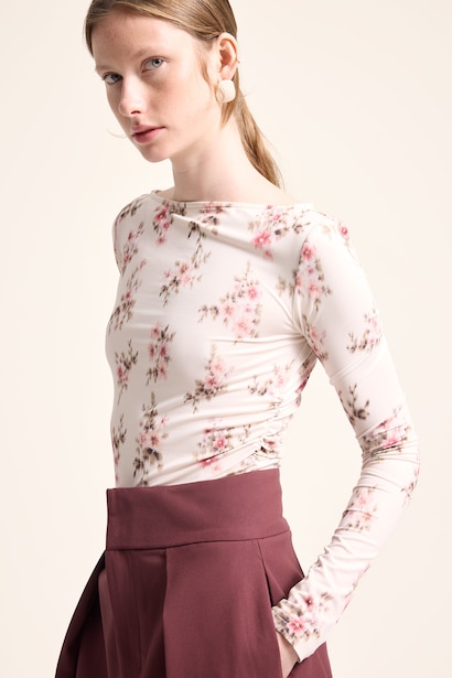 Футболка Slim Fit