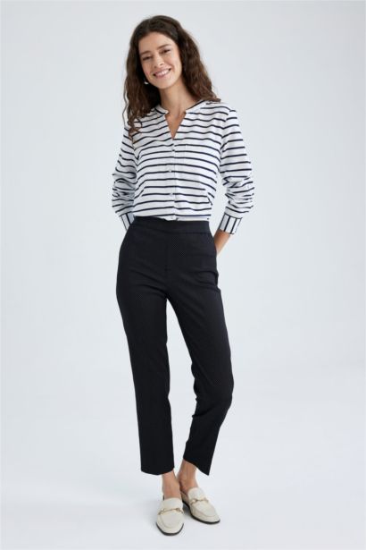 Брюки Штани Дудочки нормальна посадка прямого крою із сатину для жінок